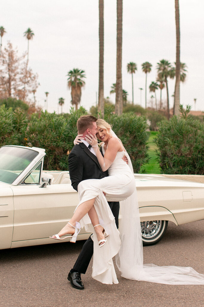 classic car newlywed photos